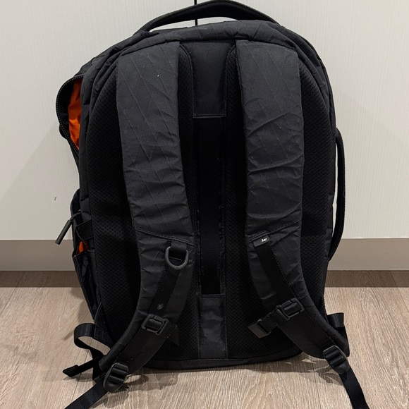 Aer City Pack Black Men's Backpack - Picture 6 of 8